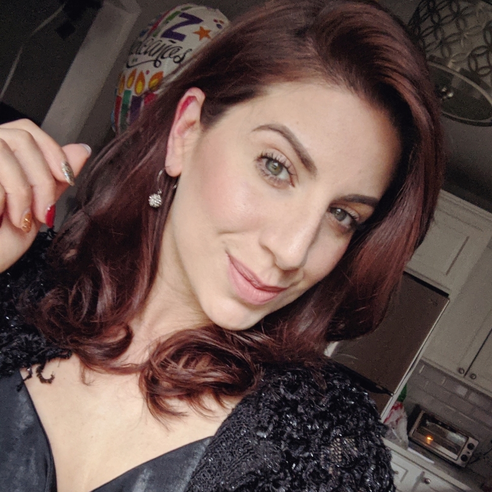 Meet your Posher, Sherezada